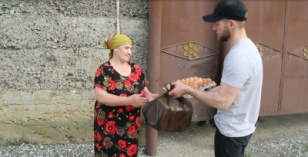 Акция по оказанию продуктовой помощи населению